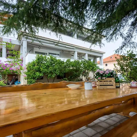 Apartamento Pool Bakija - Happy